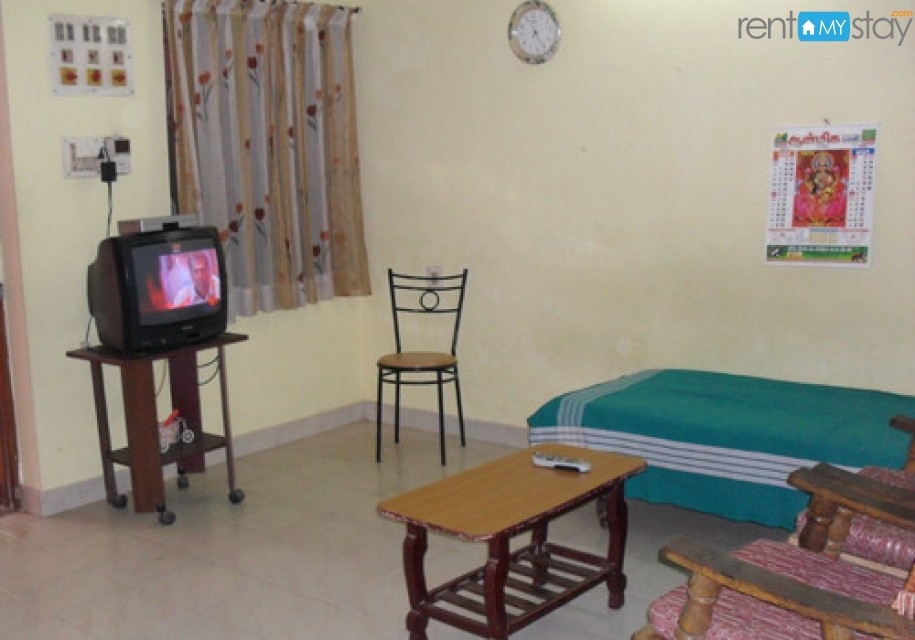 furnished apartments near thirumangalam metro